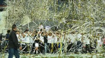 حدث فجرا في الزمالك.. ضم صفقات مجانية وصدمة من فيفا ورد كاف على الرخصة الأفريقية
